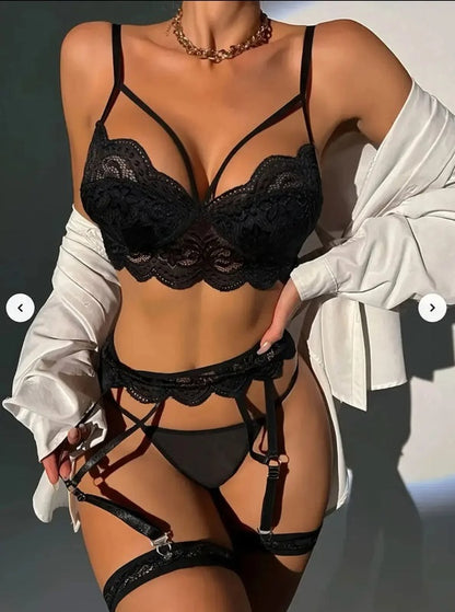 Élégie Nocturne – Ensemble 5 pièces en dentelle & jarretières couture